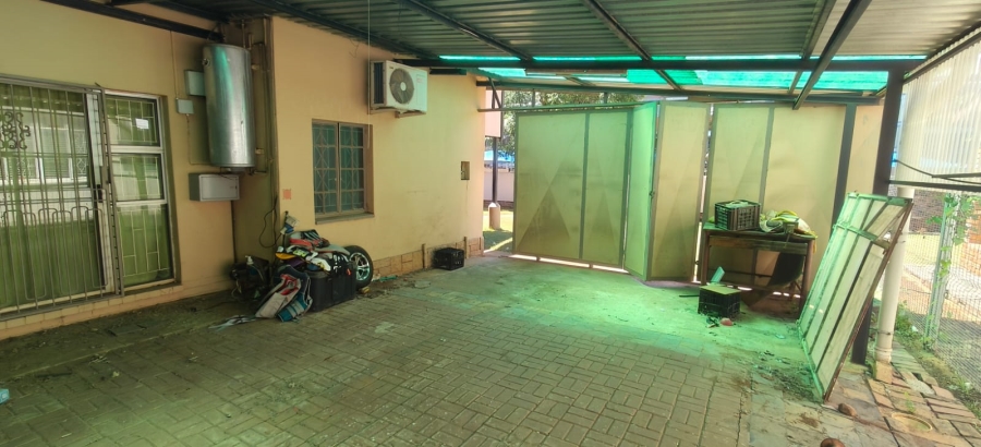 3 Bedroom Property for Sale in Protea Park North West